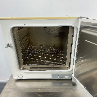 Kendro Heraeus Function Line Incubator image 3